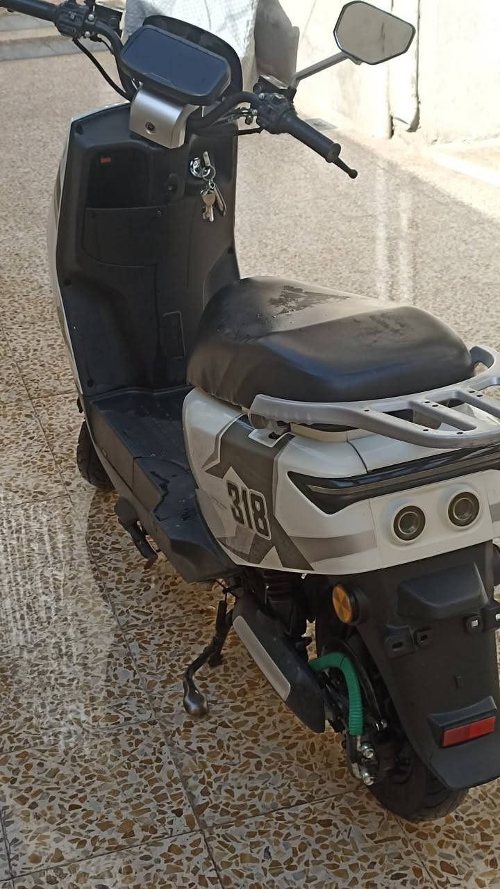 ٣١٨ • بطاريات ٦دبل • مدى ٤٠-٥٠كم