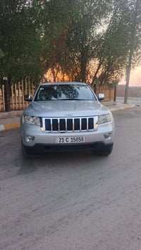 لاريدو • ٢٠١١ • فول مواصفات