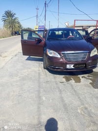 سي 200 2012 كير محرك مكفولات بيها ضربة بالجاملغ الأمامي جهة السايق مفت...