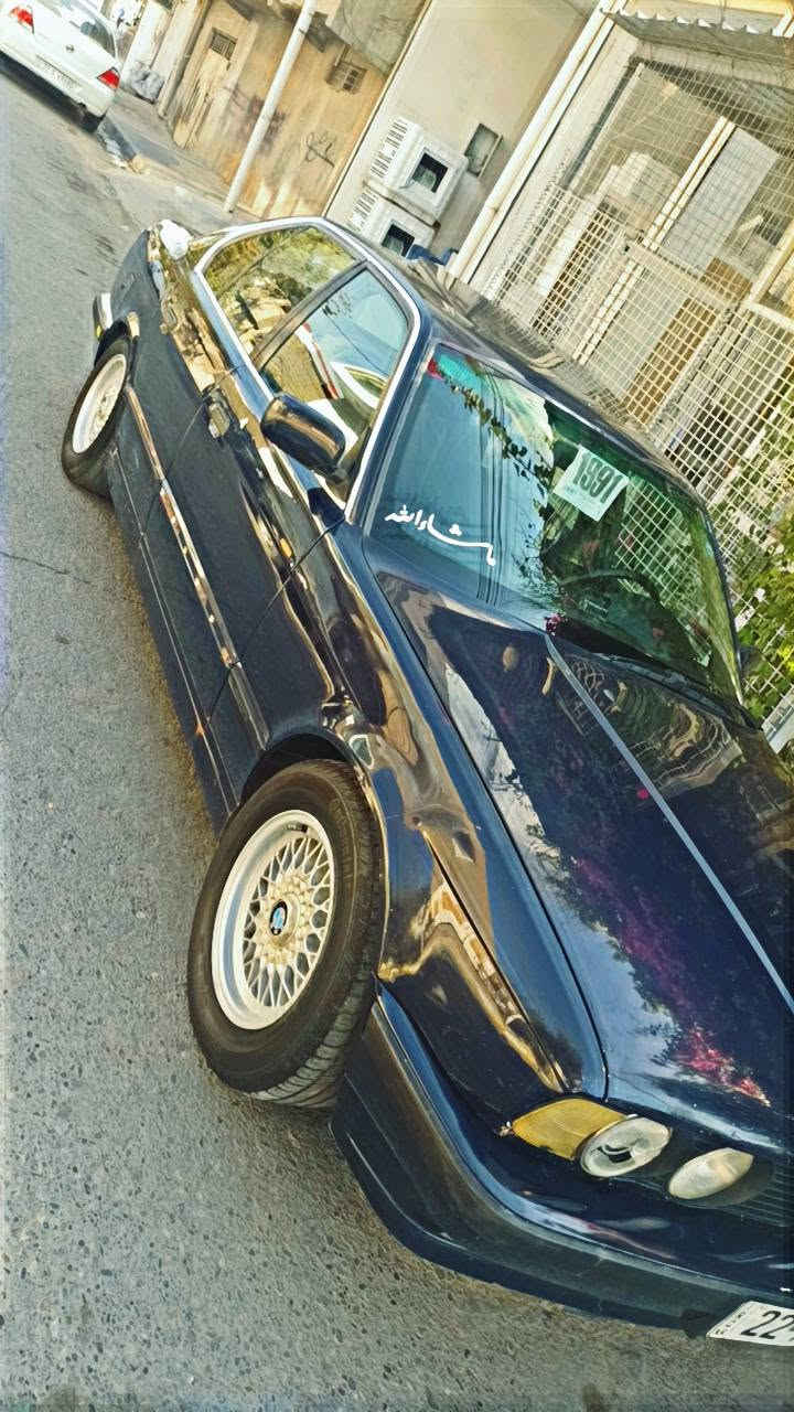 bmw525گير عادي 
سعر 45 
موديل 91كپس   گيرو مه كينه به شه رت  قتره سه رف و بوخاري نيه   سه نه وي تا 2030نويه  ره قه هه ولير    جام كاره با سلايت قفل مركزي  ويل حسير لايت زينون   مسروفي نيه ديسك تازه  گؤراوه عاينه و كلاج تازه بؤ گؤراوه   پيش و پشتي بي ليدراو   سياره يه كي تا بلي جوانه  ره نگ نيلي   شوين كركوك 
ژماره موبايل *********** كركوك, العراق
