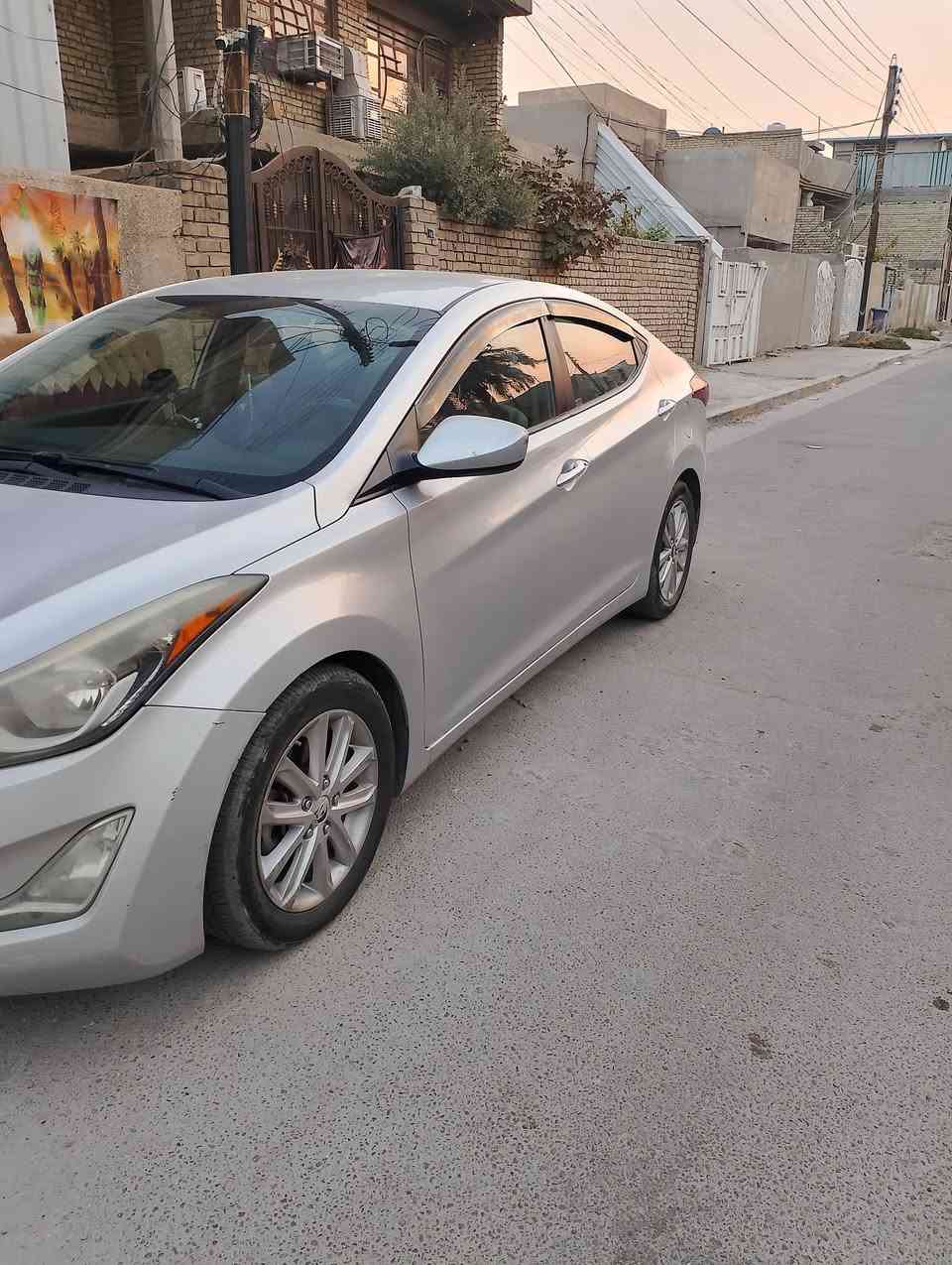 الانترا موديل 16 أمريكي الون رصاصي فضي 
سنوية بأسمي تحويل ثاني يوم.. ضررها 
كما موضح في الصورة..السعر 95 ..
وبيها مجال...*********** ..
