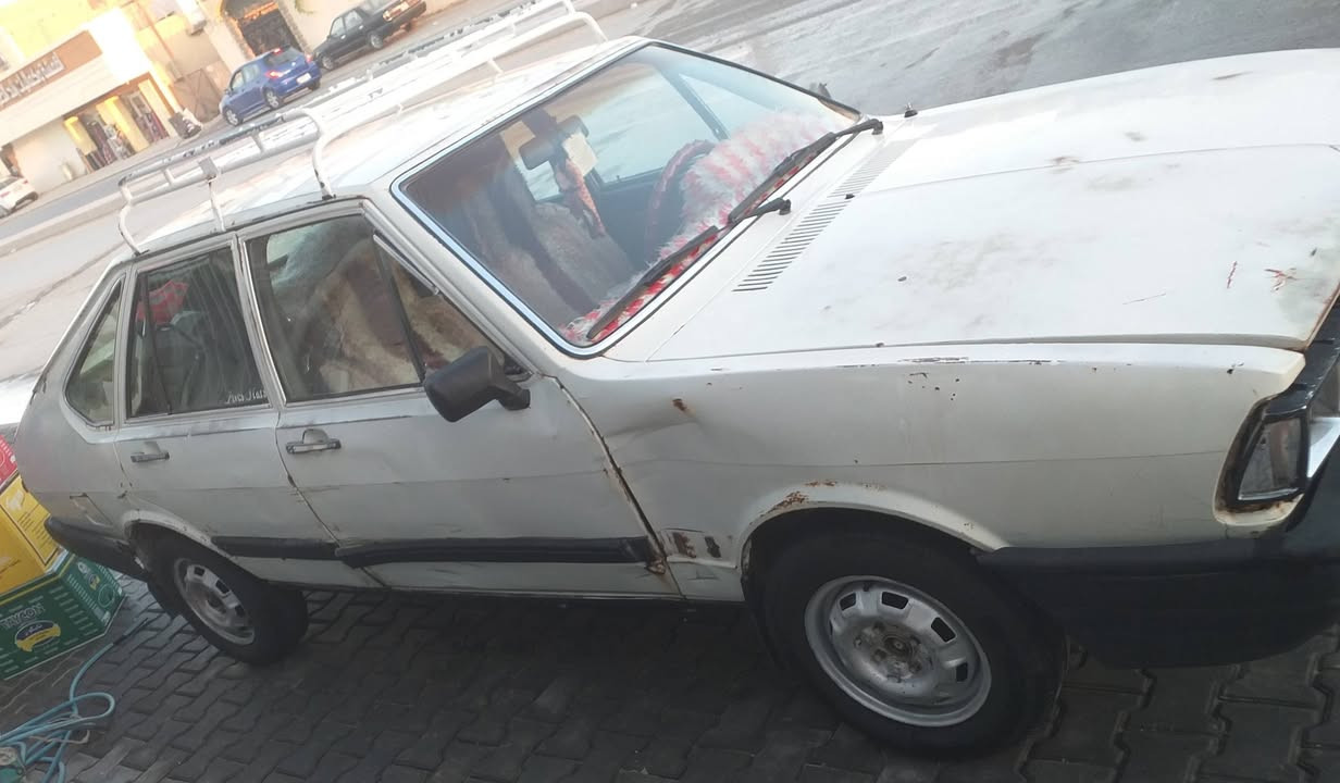 للبيع برزيلي موديل ٨٧ بأسمي رقم صلاح الدين  شرط تحويل سياره نضيفه كما موضوحه ب صور السعر ١٦ ورقه عنواني تكريت القادسيه ***********
