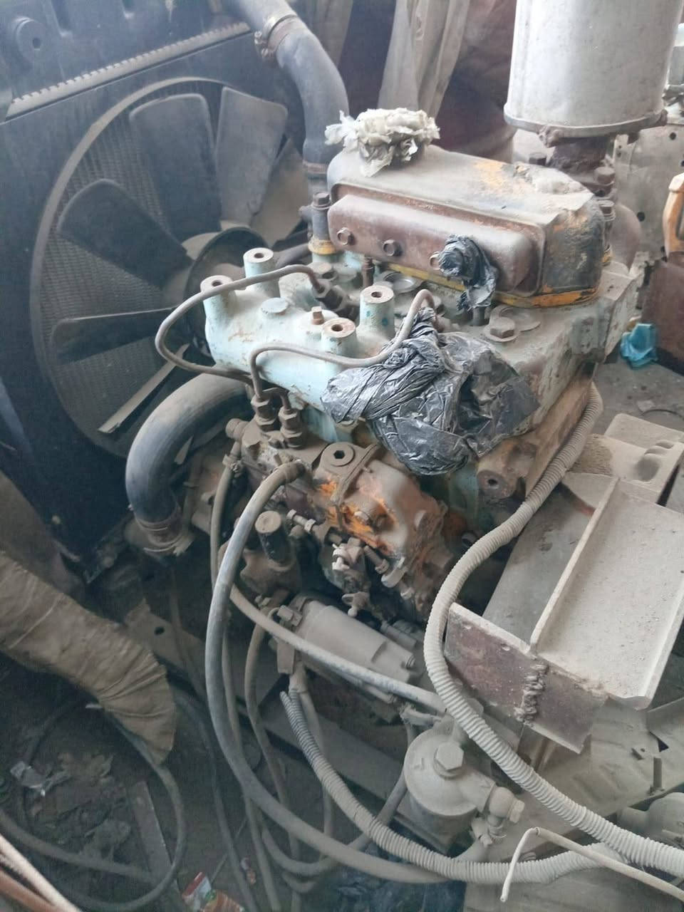 للبيع محرك بيركنز 2 بستم جاهز شرط الشغل راديتر جديده مكاني بابل الحصوه 
***********
