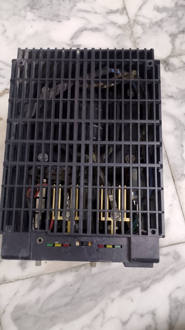 عاكس DC-AC • ٥٠٠واط • المشتل