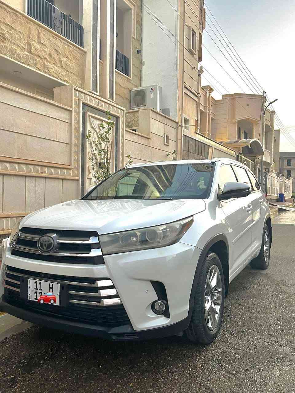 السلام عليكم
تويوتا هايلندر 2019

وارد امريكي بيها شبر دعماميه وموضح بالسونار

فول مواصفات للمتدد 1/1

بصمه

بانوراما 

اناره ليد ازرق بلبيبان والدشبول 

كل انضمه القيادة موجودة وتحديد السرعة 

وياله كروم 19 

وضعيات قياده

داخل قرميطي

كشنات منفصل 7 راكب Vip

كشنات كهرباء 

كشنات امامي وخلفي تبريد+تدفئه

مانع انحدار 

رادار امامي

رادار جانبي 

تحديد مسار 

مانع انزلاق 

شاشه كبيره 

ستيرن هيتر 

كامرات 360 درجه

جنطه كهرباء 

بردات خلفيه بلاديه 

بصمه عدد 2 

ترحيب بالاراض Highlander

منع تصادم ورادار جانبي 

بصمه ابواب

بانوراما للاخير 

السعر 300 ورقه بيها مجال بسيط

مكان السياره :   :الانبار _الرمادي

للاستفسار/***********
