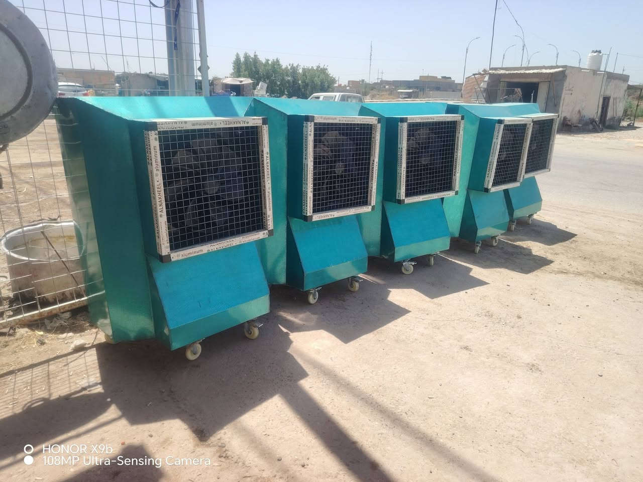 مبردات اللبيع جديد عدد 5 العنوان الديوانية قضاء سومر التفاصيل خاص ***********

نص مكتوب في الصور:
- HONOR X9b
- 108MP Ultra-Sensing Camera
- O HONOR X9b 108Mv Ultra-Sensing Camera