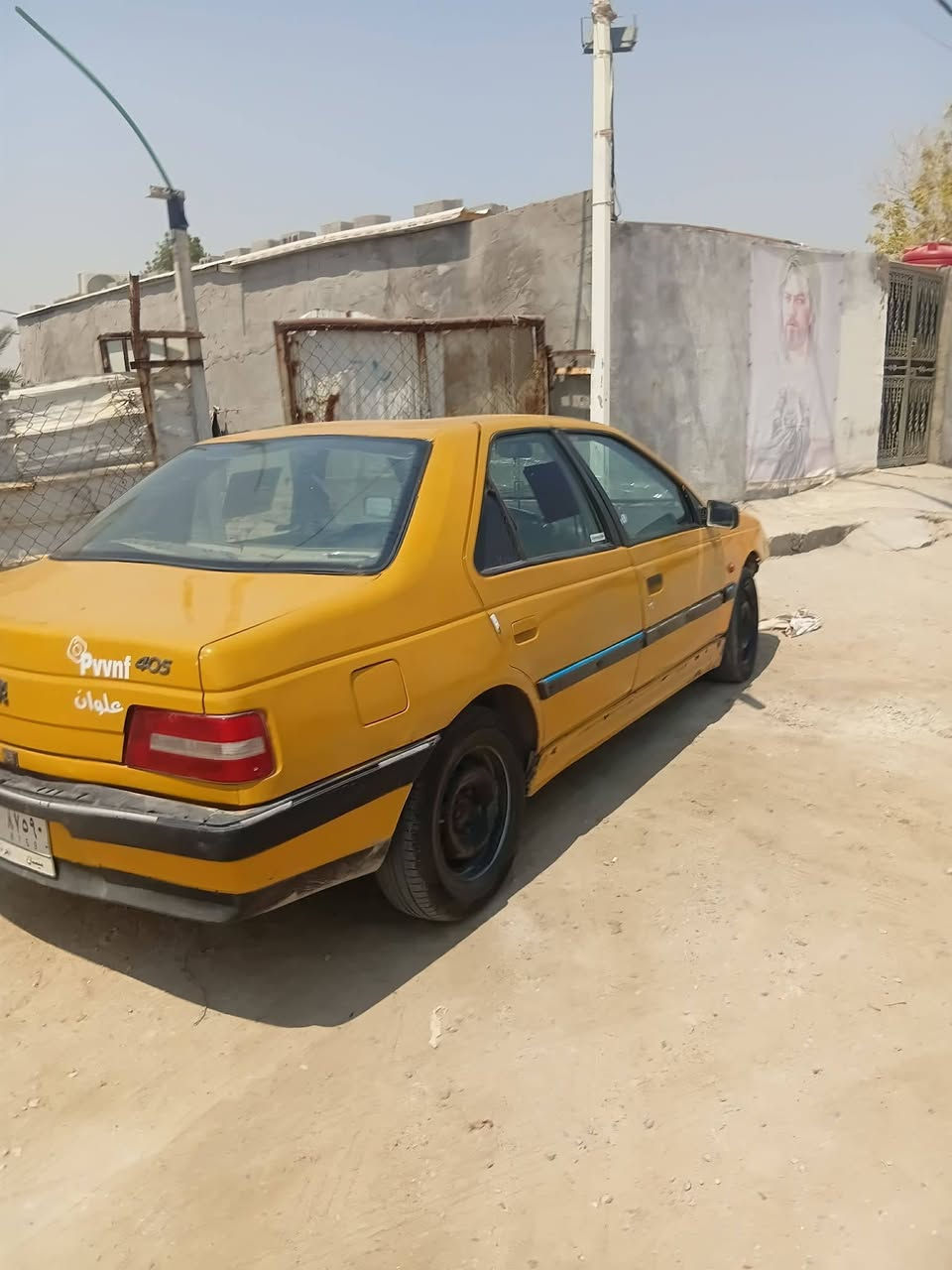 سلا معليكم بيجو 405موديل ١١دتميه شديته سياره جهزه مكينه توه جفتته تبريد تخم تاير سياره خير من الله نقصه عينه وصينيه فقط سياره حلوه غرفته حلوه مكاني بصره قرنه رايده ب18ورقه  وتساب ***********سيم كارت ‏‪***********‬‏
