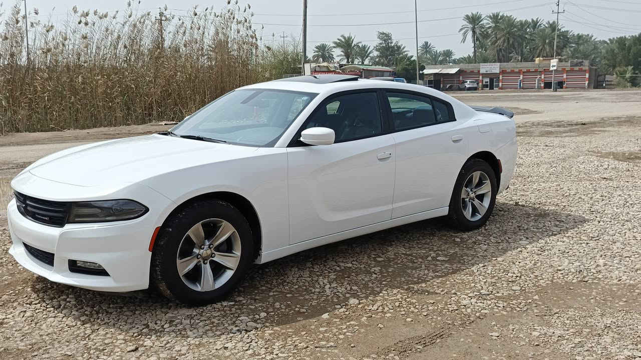 السلام عليكم جارجر موديل 2015 خليجي كفاله ما عده البارد الموجود بسونار فوال مواصفات العنوان بغداد ناحية الوحدة قرب مجمع بسمايه السعر المطلوب 190بيه مجال بصيط ***********
