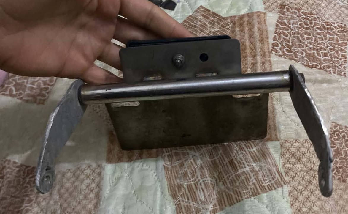 السلام عليكم قاعده مال رقم ومرايات للبيع مكان كوت واكو توصيل ***********
