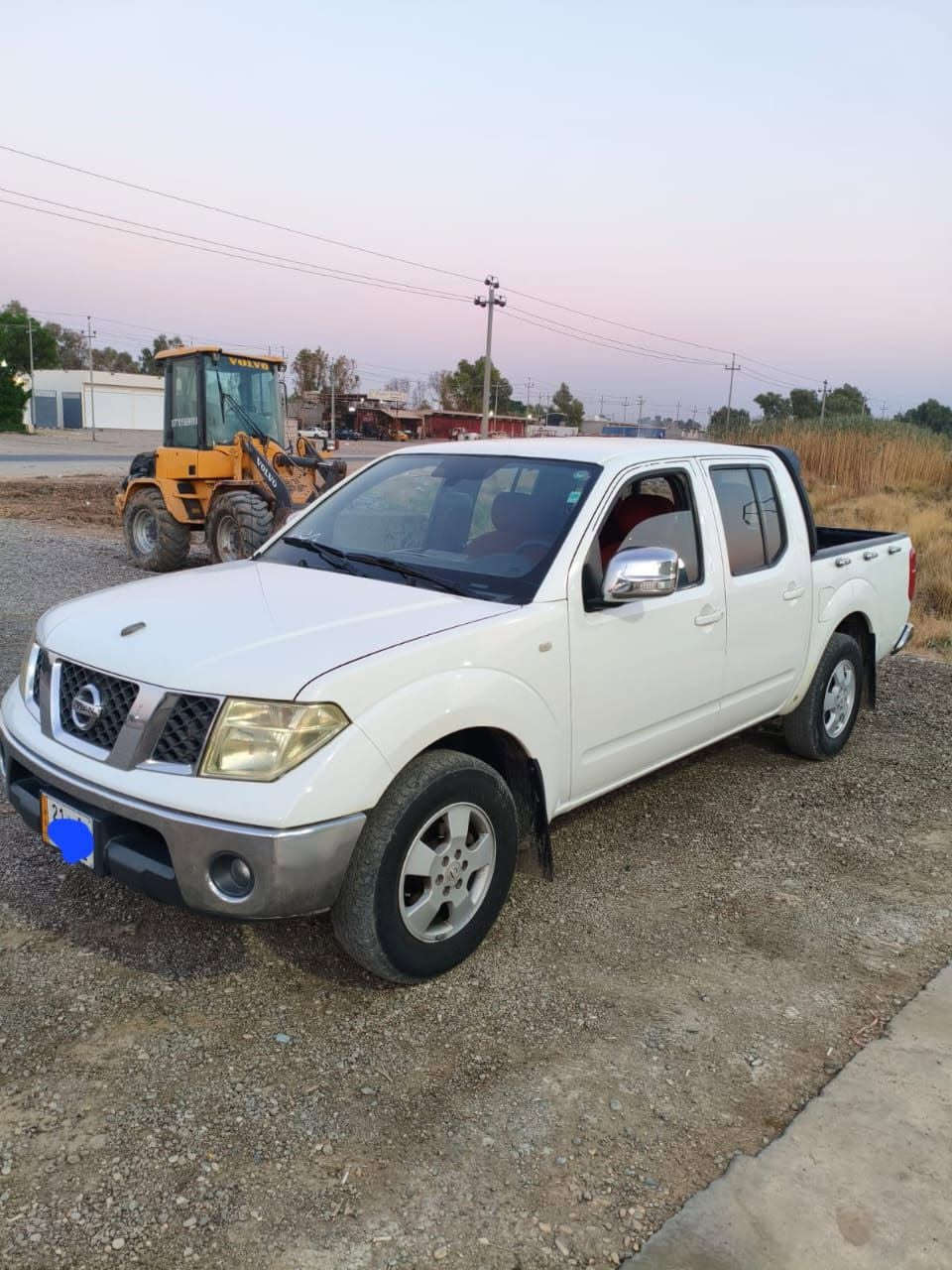 نيفارة موديل 2009
سنوية جديد 2028
محرك بلادي ب شرط 
***********
سعر دفدر بي مجال شيء قليل مكلف بنشر خابرو ع رقم

نص مكتوب في الصور:
- رقم سليمانية