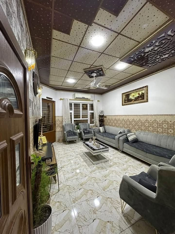 سلام عليكم
بيت للبيع او معارضه ب 200 متر 

بيت 🏠 للبيع في حي البكر موقع مميز قرب منتزه البكر 

شارع 15 متر 

تجاه البيت 🏡 قبلة 

بناء 🚧 2023 سند طابو الزهور شرط التحويل 

مساحه البيت 🏡 160 متر واجها 8 متر 

يحتوي البيت 🏡 ع استقبال وهول وغرفه نوم 🛌 ومطبخ حار وبارد وصحيات خارجي وداخلي ومناور وكراج سياره 

ط 2 هول و3 غرف نوم 🛌 وصحيات ومناور وبلكون وبيتونه 

يحتوي البيت 🏠 على 

نظام كاميرات 

نظام غسالات 

نظام دشات 

نظام سبالت 

للاستفسار عن سعر البيت 🏡 الاتصال ع الارقام 

***********

***********
