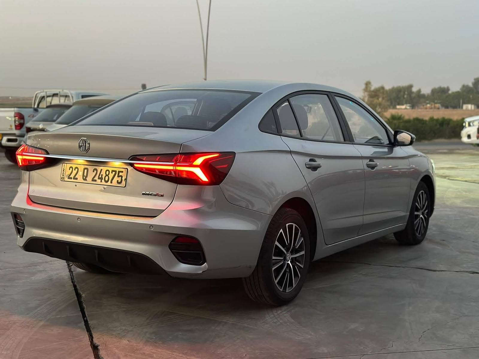 MG 5 Comfort 2025 ئێم جی 
❗ژمارە هەولێر جاهیز 

❕مەکینە 4 پستون 1.5

❕20 هزار روشتووە 

❗ بێ بویاغ 💎 

❕نەرمە تەزرەی هەیە تەنها بە فەحس دیارە 

❗گێڕ مەکینە کارەبایات هەمووی بە شەرت

❕موسفاتی, داخل لید , شاشە,کامیرە, ئاوێنە ئیشارەت , تحدید سرعە , ویلکەب...

🔥نرخ 108 وەرقە🔥

📍شوێن هەولێر 
***********
*********** أربيل, العراق
