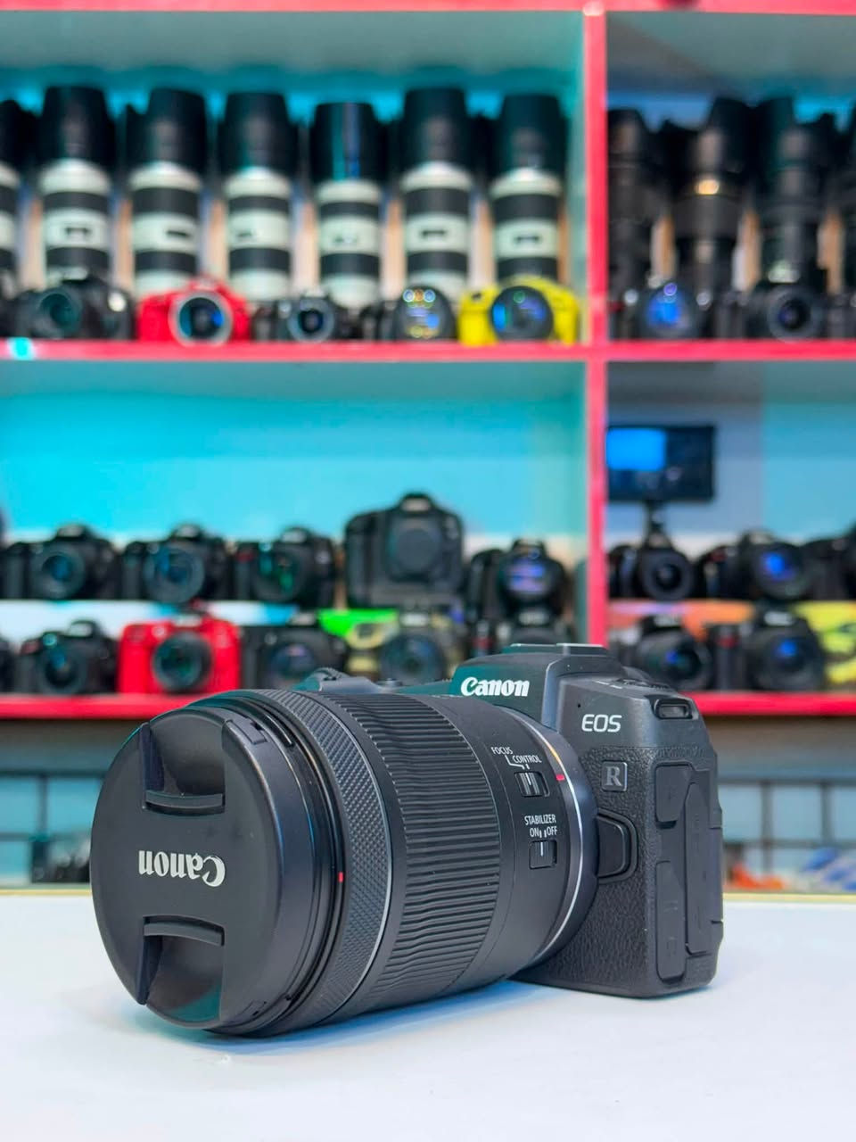 متوفر جميع كامرات Nikon Canon Sony📸
Canon R5 
Sony a7R mark IV
Canon R10
Canon RP
Canon R100
Nikon D850
للاستفسار اكثر ***********📞
العنوان:كربلاء-شارع العباس/مركز عالم الكامرات
