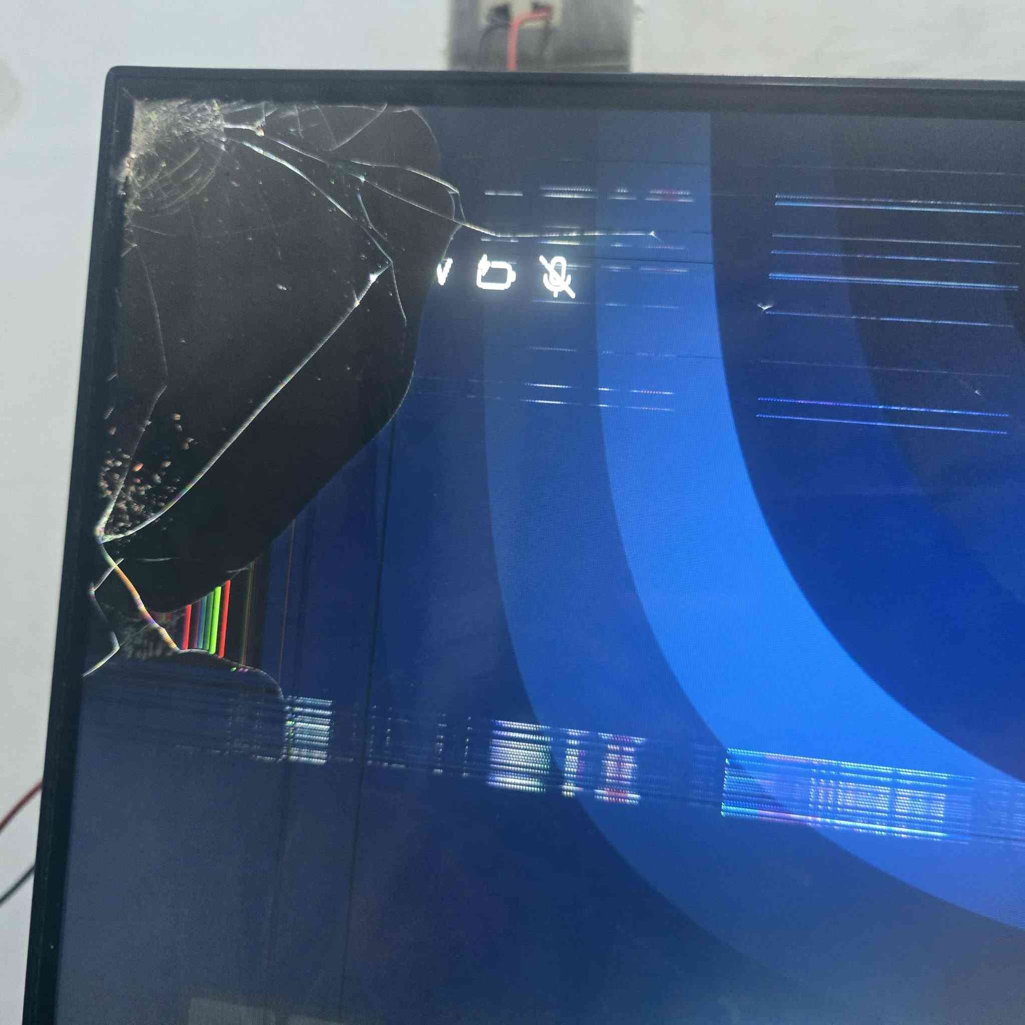 سلامه عليكم بلازمه كيمنك MASSنضيفه فقط كسر بل زاويه مثل ماموضح بل صوره ب 100و بيها مجال 
144HZ 
4kتدعم 
الشراي يراسني وات ساب ***********
