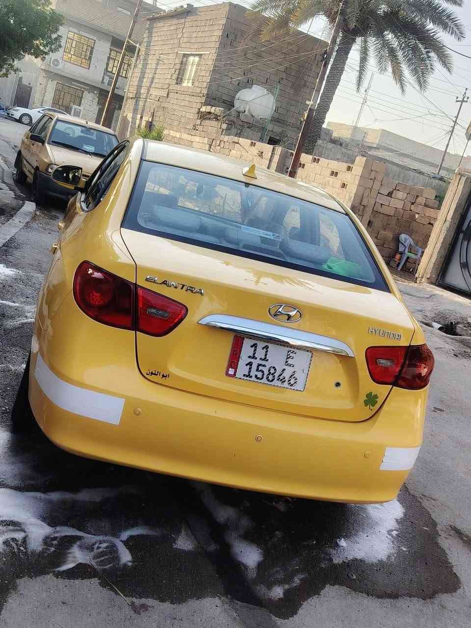السلام عليكم الانتره البيع موديل 2009 سياره بسمي مصفره هيه وغرمات جديده معنه الكلمه ليبل واحد عدا البنيد وجاملغ مكينه جديده 2000 تخم تاير تبريد ثلج سياره حلوه حيل مكاني بغداد حي النصر شراي اتصل *********** السعر 85
