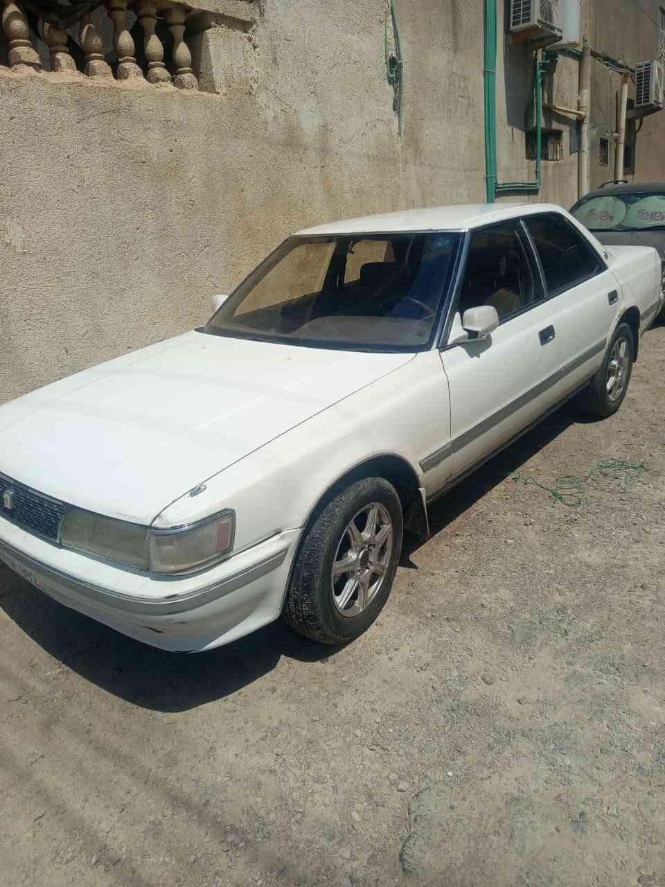 سلام عليكم السياره شيزر للبيع موديل 91 نقل جثه  السعر 35وبيهه مجال
السيارة نضيفة 
حداديه حلوة محرك ونجي  تبريد جان يشتقل وكف ماعرف شبي تشوفهه شوف العين
مكان بصره ابو الخصيب  ***********
