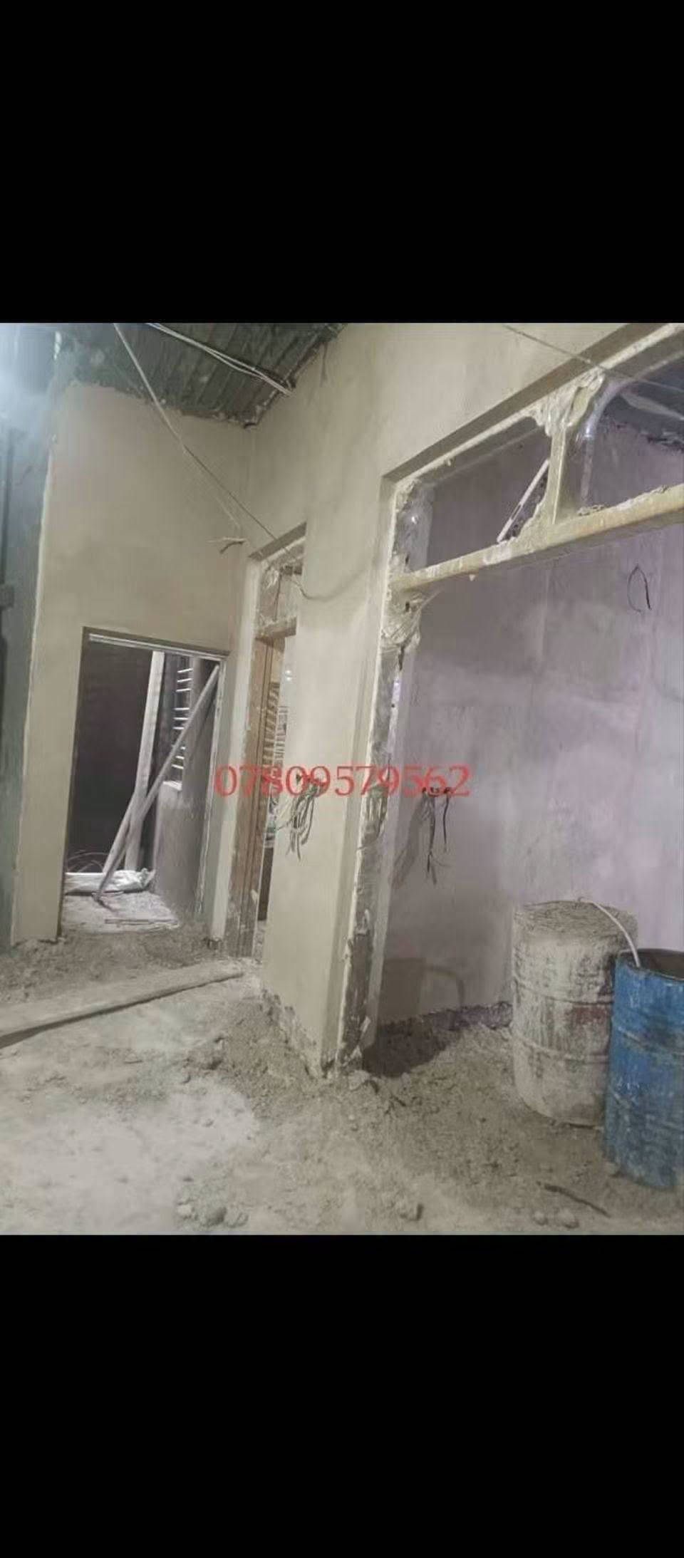 سلام عليكم شغل درجة أولى سمنت وجص و بورك وحالين متفرغ ونشتغل واجهات ترميم بيوت تفليش صبغ شتغل يوميه كباله متر  مكاني النجف     ***********

نص مكتوب في الصور:
- ***********
- REDMI NOTE 8 AI QUAD CAMERA
- ***********