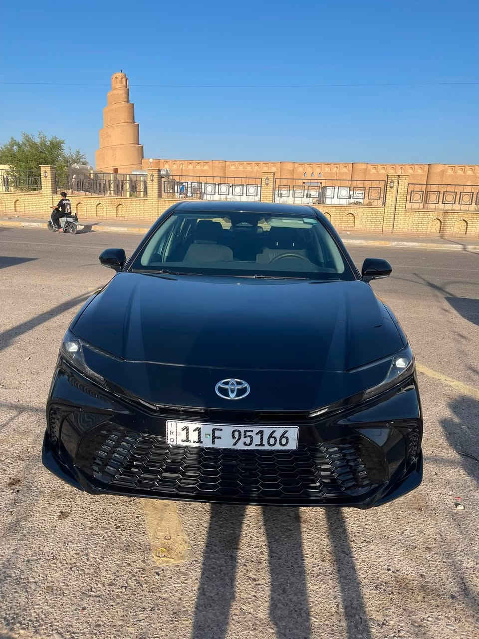 االسلام عليكم
كامري هايبرد

2025 دخول جديد 

مكينه2.500 بانزين و هايبرد HEV  رقم بغداد 

فئة ال Le ماشيه12 الف ميل 

حساسات

تحكم ستيرن جهتين

رادار امامي

رادار جانبي

قياده ذاتيه

كروز سرعه

مانع انزلاق

مانع تصادم

حساسات ضغط الاطارات

بك لايت لد   LED

لايت زنون امامي بلادي LED

ويل 18

محدد مسار

تصحيح مسار

حساسات ستيرن التنبيه  

مودEV

اوتو هولد

 بصمه

3أنظمة قياده ECO / Normal / Sport 

قطعتين تبريد

سايد بريك بصمه

نضامGBS + خرائط

اوامر صوتيه وتسجيل صوتي

كامره خلفيه

منافذ تايب سي 

شحن لاسلكي 

وبعد بيها مواصفات معروفه

تحويل ثاني يوم 

190مجالها شي بسيط

مكانها بغداد

‏  التواصل عبر الاتصال فقط ووتساب ***********

ضرر فقط بنيد ضربتها كلش خفيفه وحلوه وكفاله لاشاصي ولا لغد بيها
