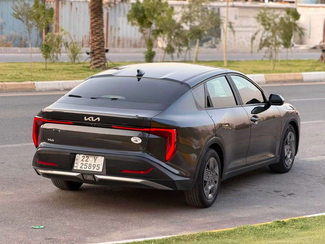 Kia  k4

2025 مواصفات LX

لون نفطي 

محرك :2000 دوش 

مواصفات

بصمة 

بصمة ابواب 

بصمة جنطه 

تشغيل عن بعد 

لد امامي نهاري 

لد خلفي متصل 

نقاط عمياء 

شاشه ديجتل متصل 

مود درايف متعدد

كامره 

رادارات امامي خلفي وجانبي 

تحكم مودات قياده 

اوتو هولد 

فول تحكم ستيرن 

فول قياده ذاتيه 

كروس سرعه مع تحديد مسافه امان 

منافذ شحن خلفية 

دخول وترقيم جديد اربيل 

تحويل وكاله الي يعجبك 

الحادث جاملغ تبديل ربع الباب صبغ + جاملغ خلفي صبغ اثر شخط 
بدون دواخل 

دخول وترفيم جديد 
تريد تحويل او وكاله 

السعر 150 

***********
