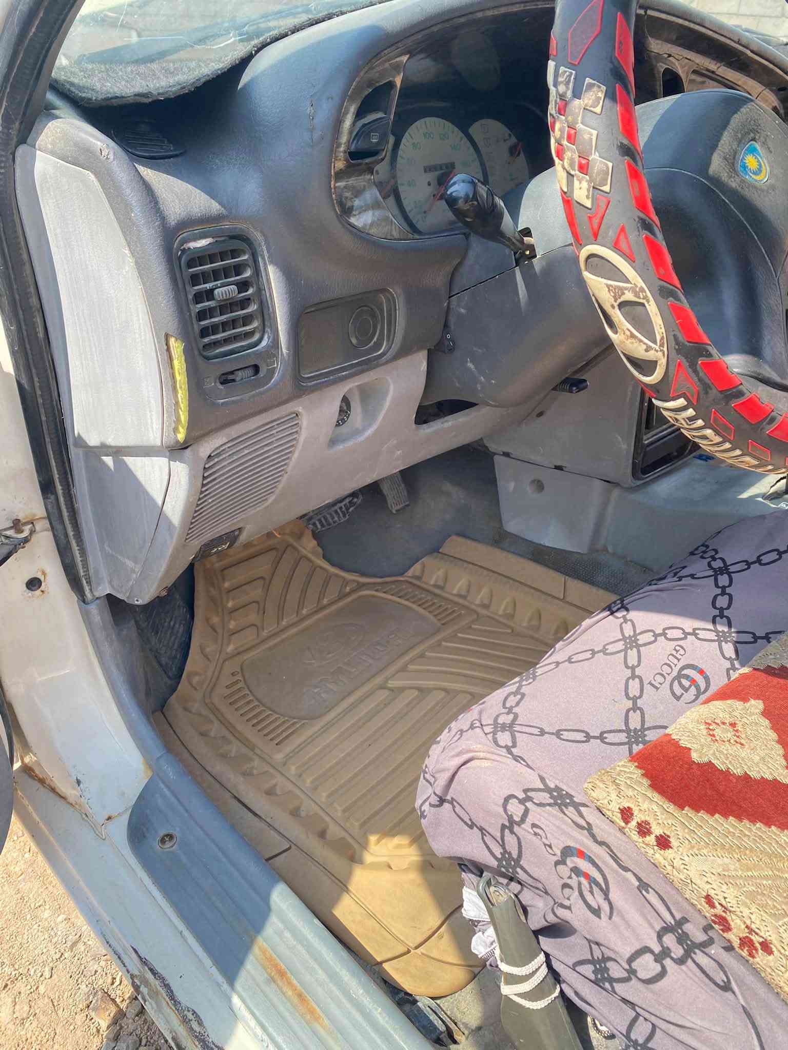 🚗 برتون ويرا 2004 للبيع
محرك 1600 كاربوريتر، محرك وقير أصليان بحالة جيدة، تبريد وتدفئة، ويل كب، بطارية جديدة، قير أوتوماتيك أبلادي، رقم إنكليزي، شرط التحويل، حرة.

سيارة اقتصادية وقطع غيارها متوفرة وبأسعار مناسبة.

💰 السعر: 32 ورقة قابل للتفاوض
📍 البصرة_ القرنة 
📞 ***********
