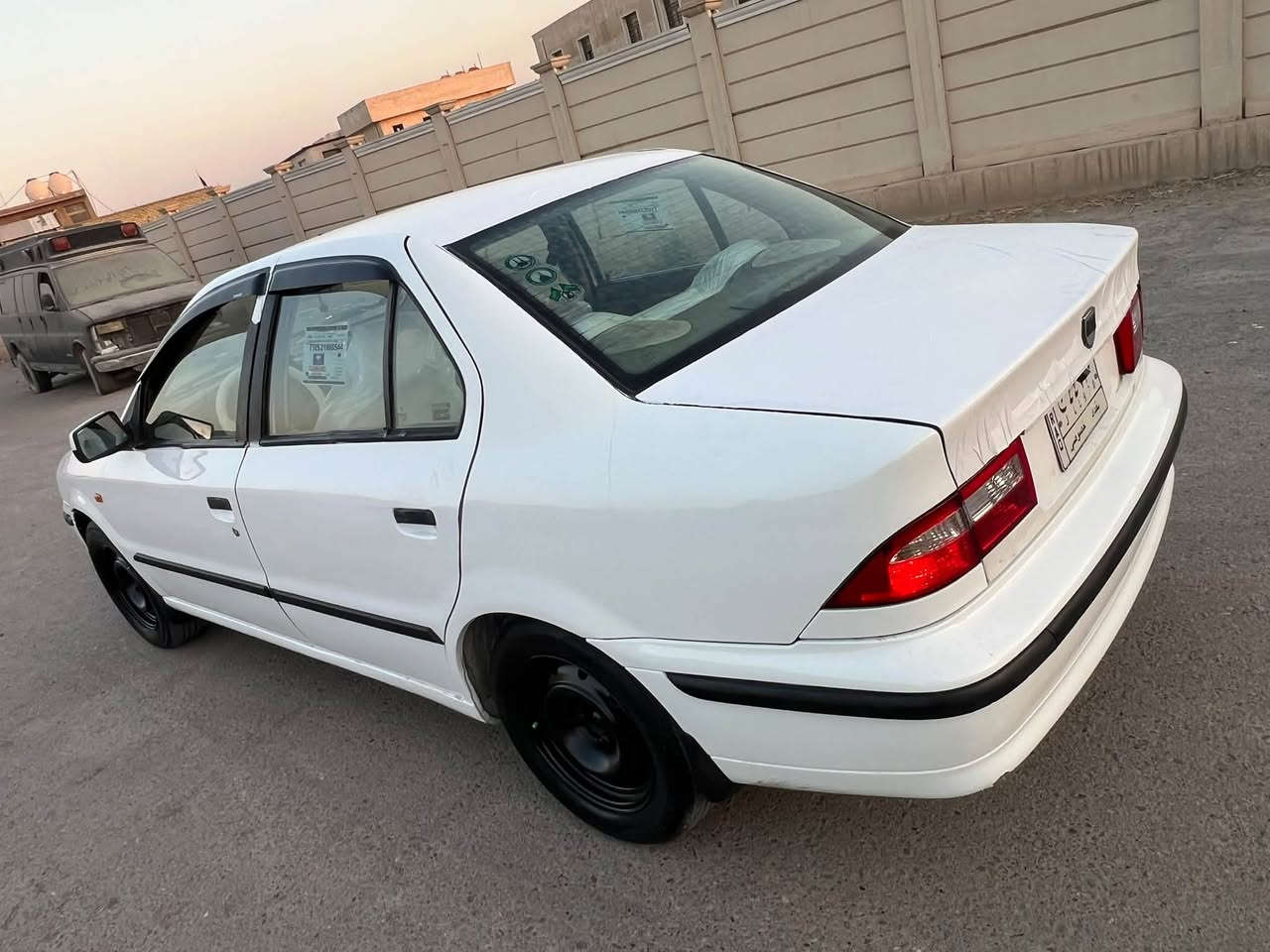 السلام عليكم
سمند موديل ٢٠١١ محوره كير ومكينه كورلا الحديث بيكاتشو ١٦٠٠ كير ومكينه جدد مكفولات 
مصفره غرامات تحويل ثاني يوم 
مصبوغه حزام جماليه 
حداديه صدر تخم تاير جديد 
دواخل عسلي دوشمه جديده شاشه لمس 
كهربائيات كله شغاله 
لسعر ٤٢ مجال قليل 
مكاني بغداد 
رقمي ***********
