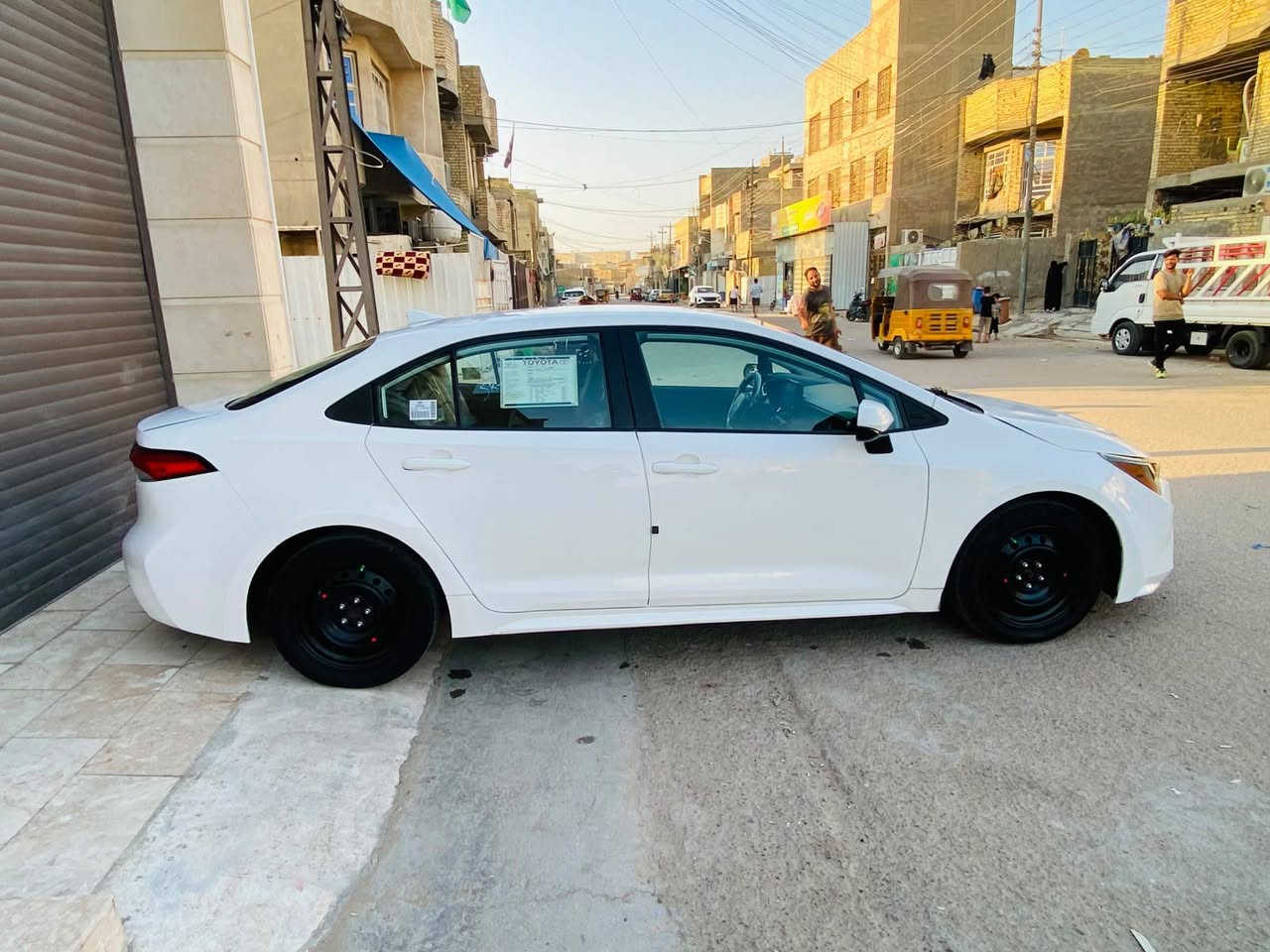 سلام عليكم كورلا موديل 2022 لون ابيض وارد امريكي حادث جاملغ وبنيد بدون دوخل شواصي لغود مكفولات صدر مامي خلفي جديد تخم تأير جديد رقم واسط بسمي رقم دولي. هزه جديده رادار مامي رادار خلفي كامره جبيره سياره عله وضع شركه مانقصه برغي ماشي 39الف حقيقي مكينه الف 1800 دوش برغي مامفتوح بيه كير مكفولات تبريد ثلج مكان سياره بغداد سعر 120وبيه مجال شي بسيط لشراي تصال عله هاذ رقم ***********مامتوا عله لفيس
