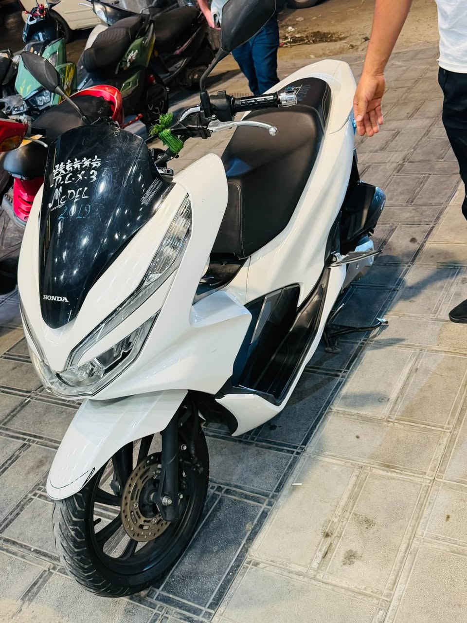 PCX • جيل ٣ • ١٢٥ jf