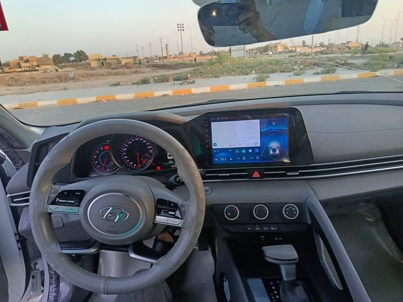 السلام عليكم الانتره خليجي محرك 2000 دوش 
فول مواصفات فتحة بصمةً
كشنات 
تشغيل عن بعدد
كير محرك كفالة 
تلحيضات بسيطة
ماشية 154
رقم واسط
الاستفسار الاتصال ع الرقم *********** 
السعر 158
