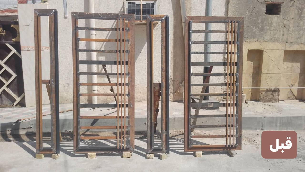 صبغ وتنضيف بيبان وشبابيك درجه اولى ونشتغل جميع أنواع الحداده بسعار مناسبة الاتصال عل رقم *********** أو مراسلتي خاص وتدللون 🌷

نص مكتوب في الصور:
- قبل
- بعد