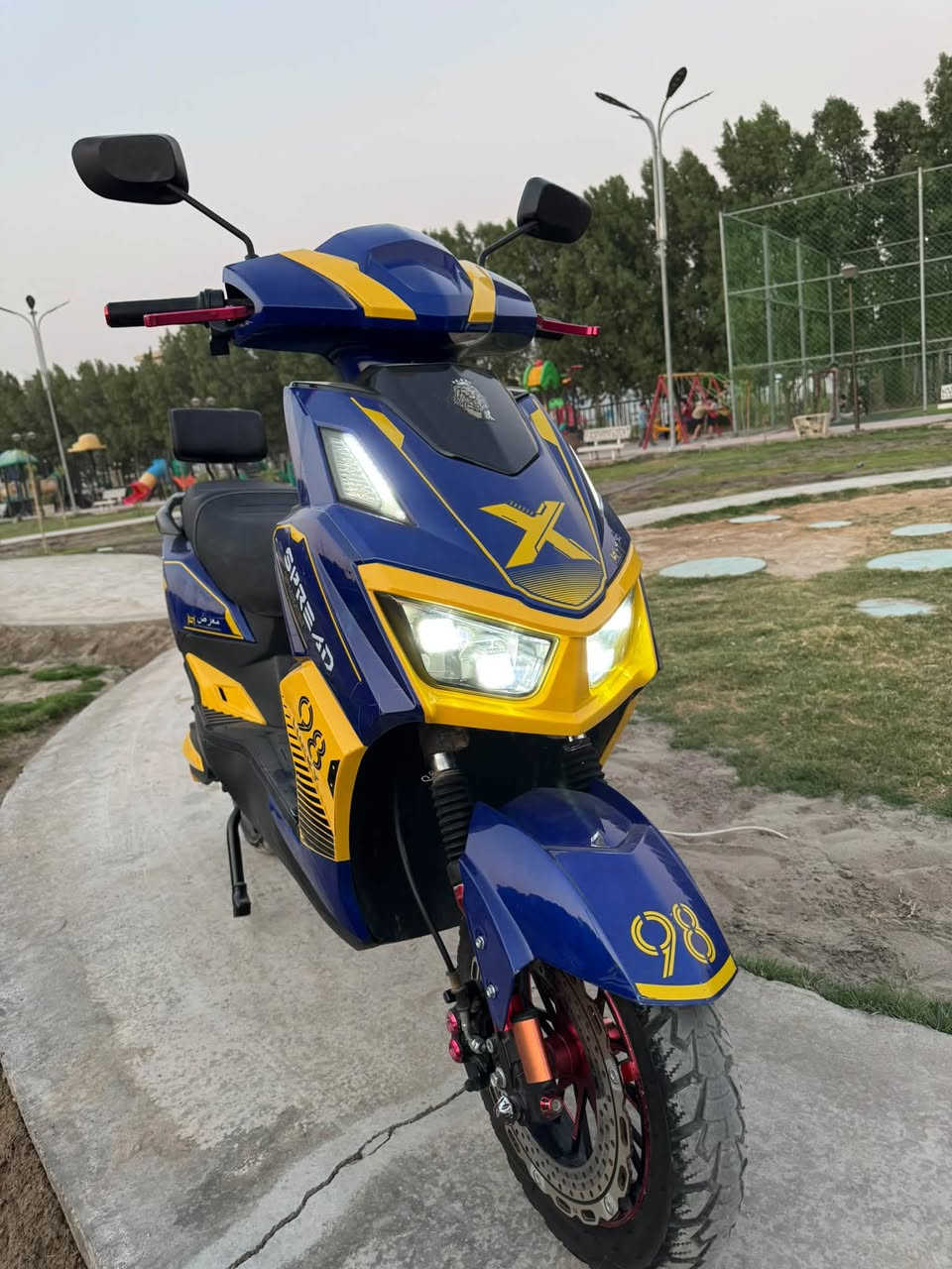 للبيع سكنس رياضي X 
6 بطاريات مبدلهن جدد كامله مابيهة نقص 
اربع سرع مثبت سرعه ونضام البگ 
تايرات حجم 12 ملف 3000 دراجة اخت الجديده 
سعرهة 675 الف مكاني بغداد ابو غريب الزيتون 
*********** واتساب ***********1
