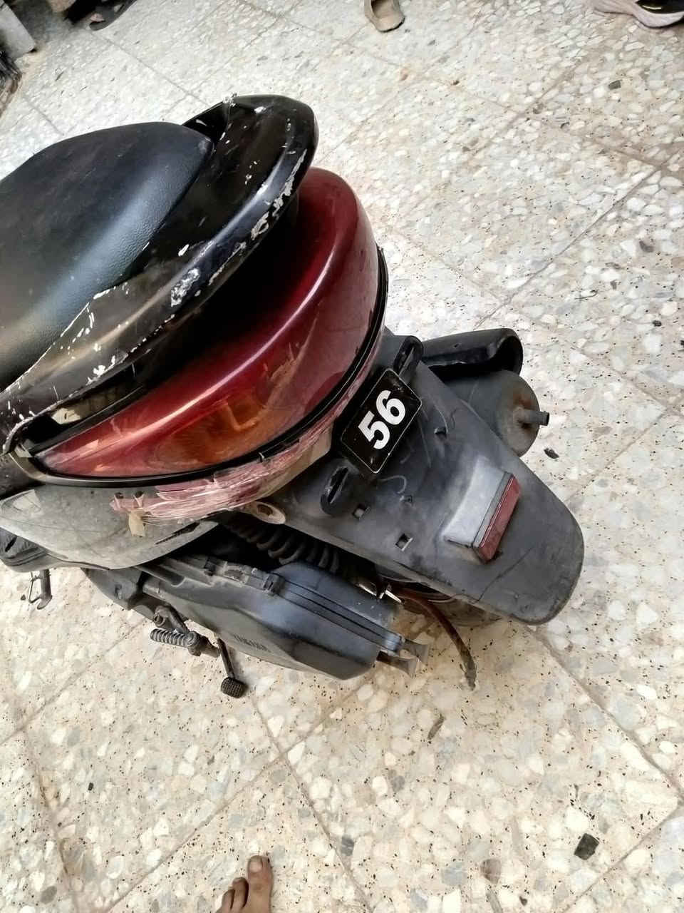 دراجه بريز للبيع اخذتها من الرمبه 23/11/2025
اوراقها ومنفيس اصليات بسمي 
بيها خيط بخار قليل
كفراتها كلها ختم واحد سلف هندر اشاير لايت هورن كلها شغاله دراجه كلها شغاله
بغداد مدينة الصدر ***********
السعر 450وبيها مجال
