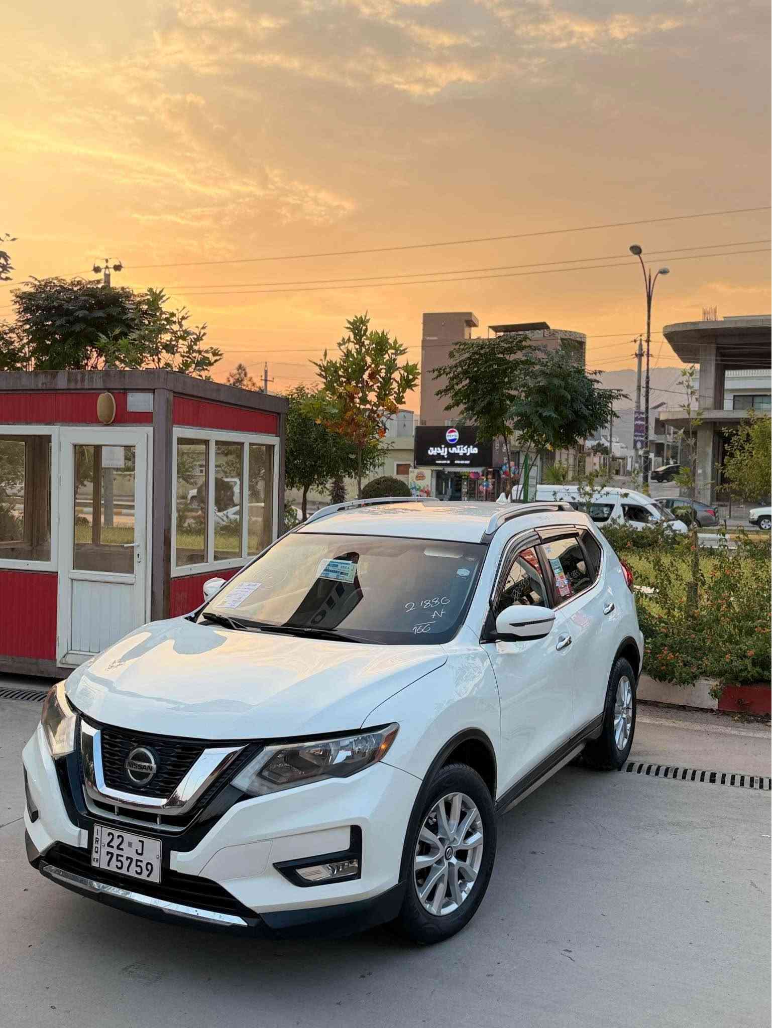 نيسان روگ • ٢٠٢٠ • فول SV