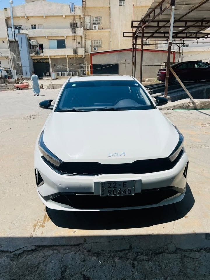 السلام عليكم
للبيع k3 24 ماشيه 79 الف كيلو 

بيها قطعه وحده صبغ جاملغ خلفي ايمن بدون ايرباك 

للاستفسار اكثر ***********
مكانها صلاح الدين
