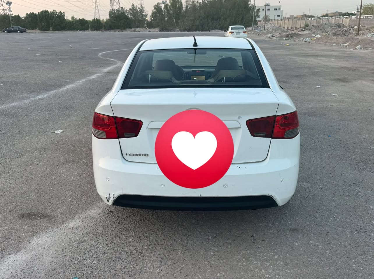 سلام عليكم البيع مديل ١١ سيار فتحه مكفول بس قبق الجنطه السعر ٥٥بيه عيب باقي التفاصيل تصل ***********
