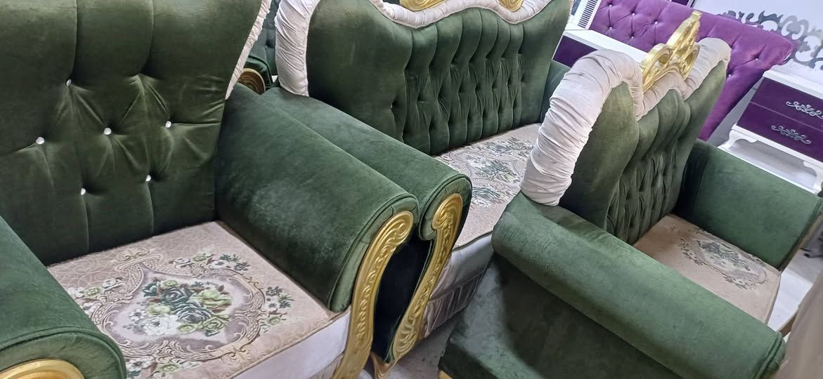 تخومه ملكي دواوين نظيفه جدا ***********
