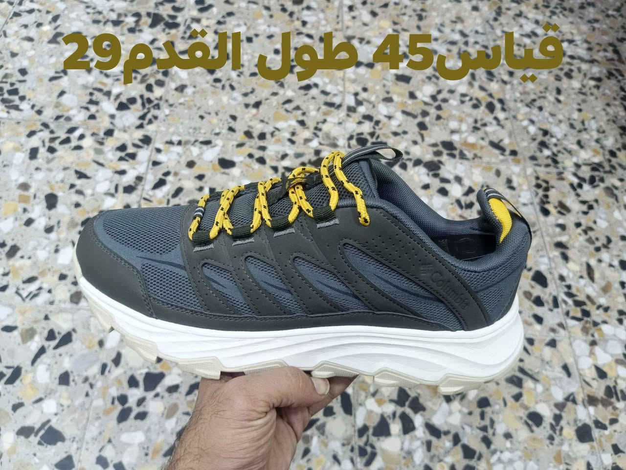 باله اصلي العلوان الشعب شارع الصحه يوجد توصيل كافه محافظات العراق ***********

نص مكتوب في الصور:
- قياس 44 طول القدم 28
- قياس 45 طول القدم 29