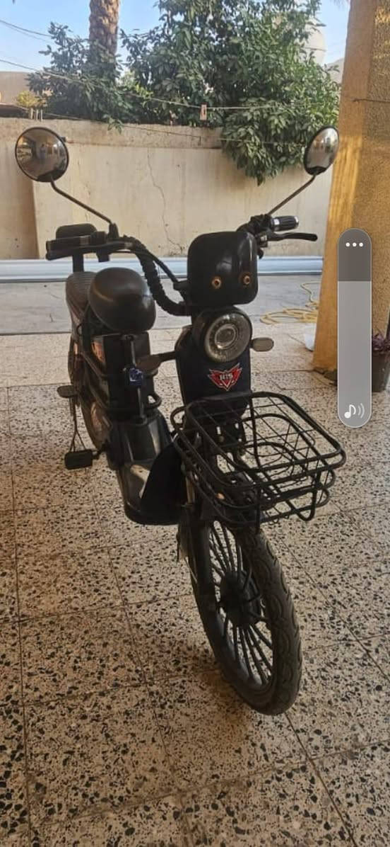 بايسكل شحن للبيع نظيف ابو خمس بطاريات بيه بطاريتين هابطه السعر 250 بيه مجال للاستفسار ***********
