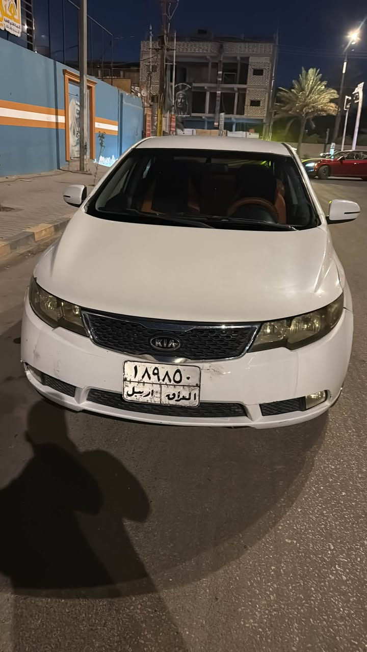 ‏2011 بها أربع قطع ‏75 ***********￼

