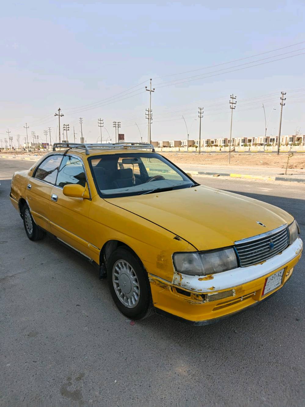 بطه كراون موديل 2000 مكينه ثنين و نص بيه صوت كير كفاله عنوان تنومه سياره حلوه و نضيفه و مرتبه سعر 15 و بيه مجال معتاز و مستعجل على بيعته مكلف بالنشر و هذه رقم راعيه ***********