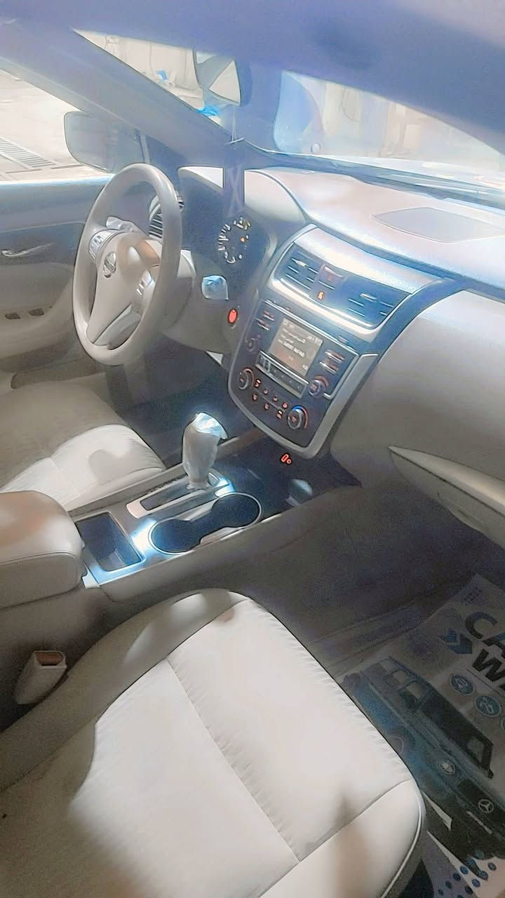 التيما ٢٠١٧ وار امريكي لون ابيش ثلجي ضرر بسيط تبديل باب بلادي خلف السائق نفس لون شرط لاداخل ولاايرباك رقم سليمانية بأسمي داخل بيجي واسود عليها ادامة كاملة ماتصرف عليها كلشي تبريد تدفئة حساساتها كلها شغلة ولاحساس مأشر بالشاشة تجي وتشوف بعينك صور حادث داخل منشور
المكان ديالى المقدادية
السعر ١٢٦ قفل
للتواصل واتس اب ***********

