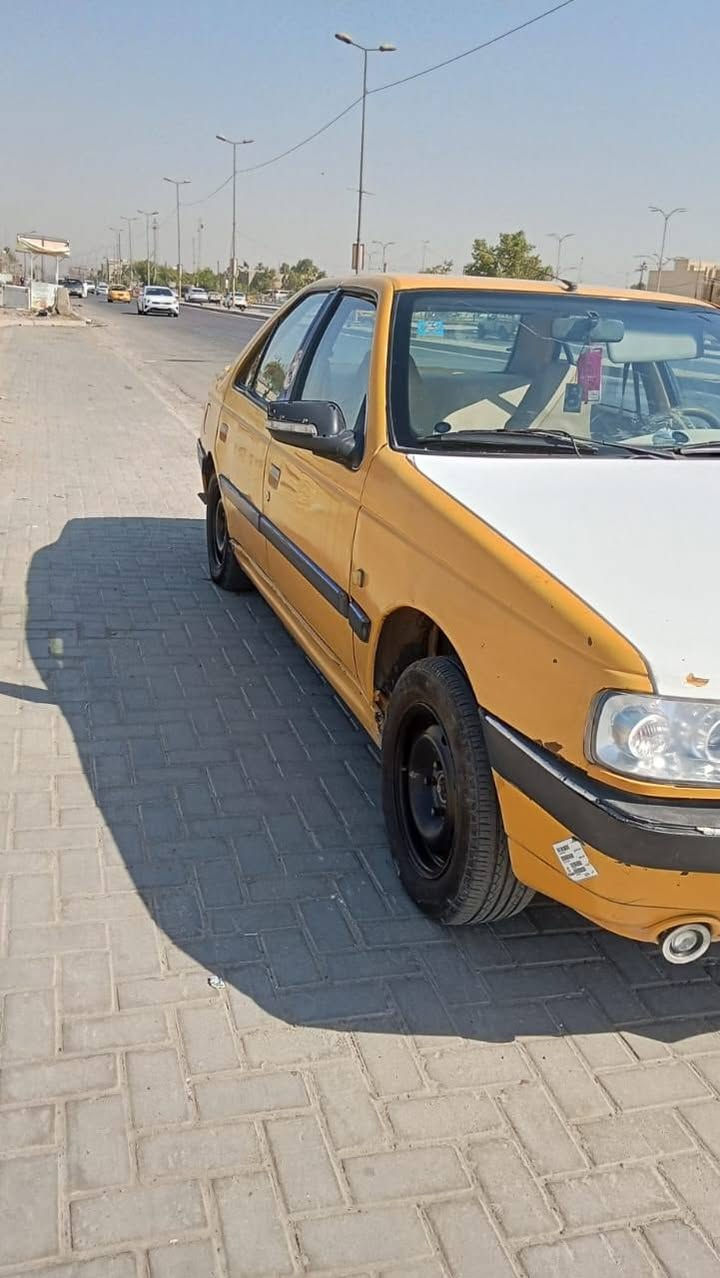 بيع مستعجل
سيارة بيجو لميس موديل 15 سيارة كوم حديد كوم حديد 
سعرها 18 ورقة قفل مابيه كجال مكاني بغداد الشرطه الخامسة 
*********** هذا رقم تلفوني
