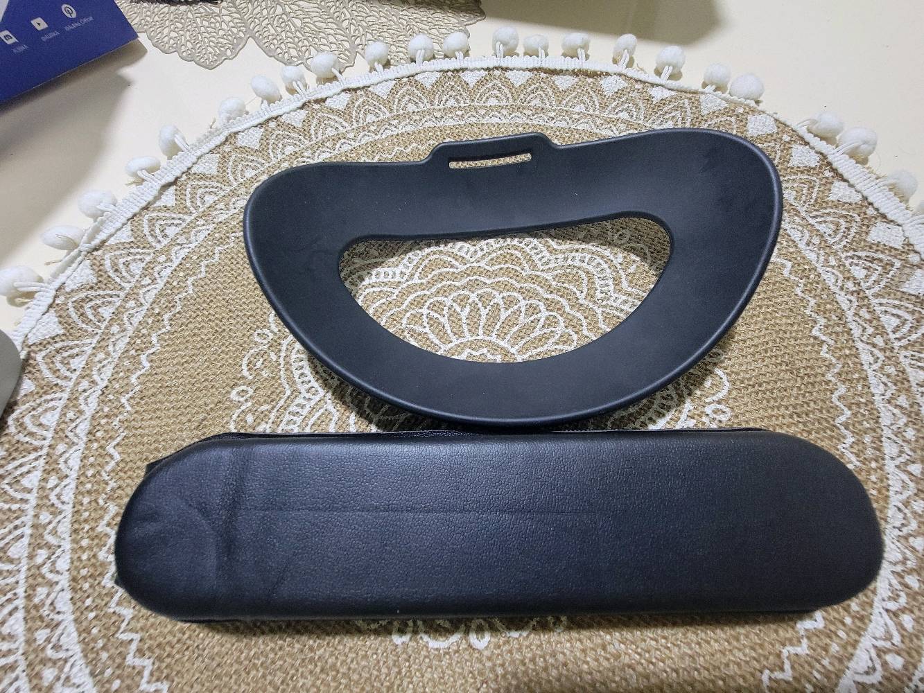 AUBIKA Fast Charging Head Strap for Meta Quest 3
حزام رأس أصلي من AUBIKA مخصص لـ Meta Quest 3، مع بطارية مدمجة 8000mAh وشحن سريع.
🔋 بطارية 8000mAh
⚡ Fast Charging
🎮 مخصص لـ Meta Quest 3
🧠 يوزع وزن الجهاز بشكل أفضل ويوفر راحة أكثر أثناء اللعب
🔄 قابل للتعديل والطي
📦 العلبة الأصلية موجودة
📖 User Manual موجود
🔌 الكيبل موجود
✅ جميع القطع والملحقات موجودة
الحالة: نظيفة جدًا
💰 السعر: 25,000
رقم الهاتف : ***********
تلي : Absi2k@