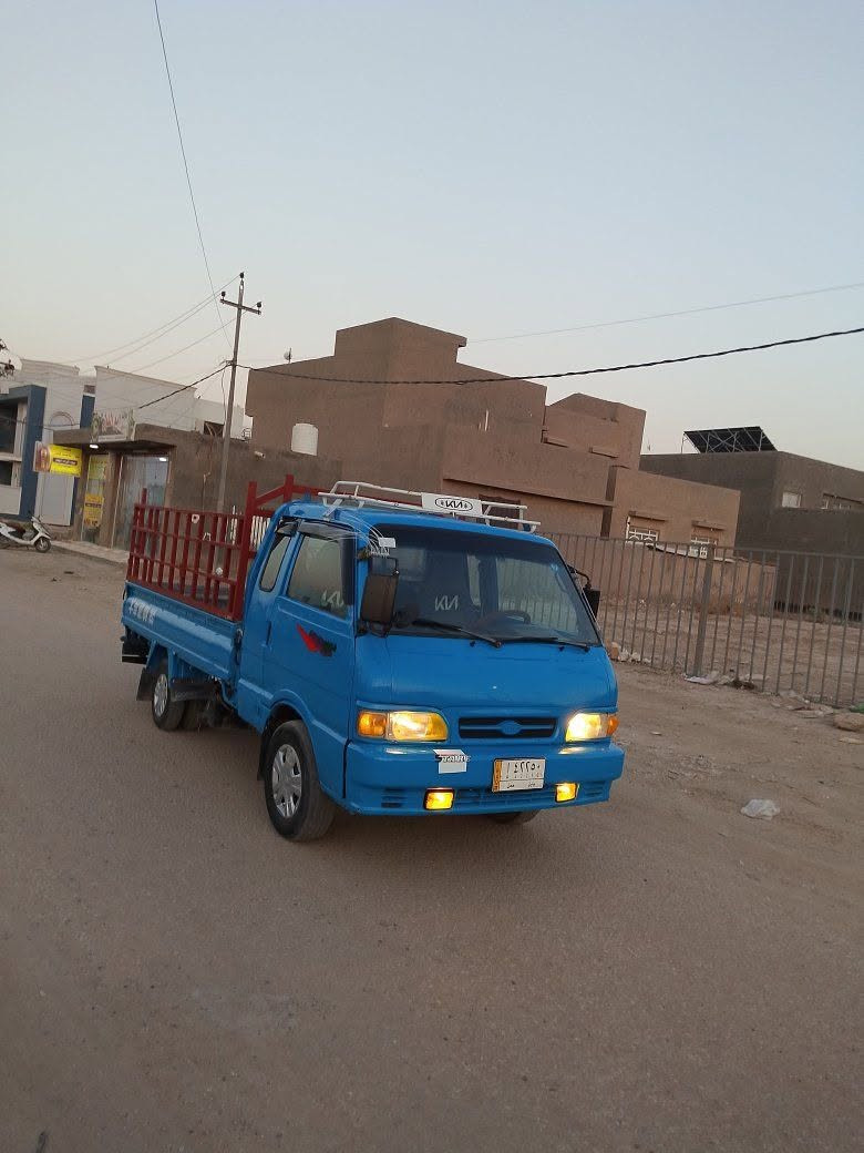 السلام عليكم ورحمه الله بنكو ١٩٩٥رقم بابل هزه جديده رقم شاصي شعار كمرك مكينه وكير اكسل كفاله تخم تاير داخل نضيف دوشمه.جديده قماره.وربع بدي ٧جنكال. مداور ثاني يوم شرط السياره مصبوغة جماليه كفاله من الضربه السعر $58.وبيه مجال بسيط جدا المكان حله الحمزه الغربي ***********
