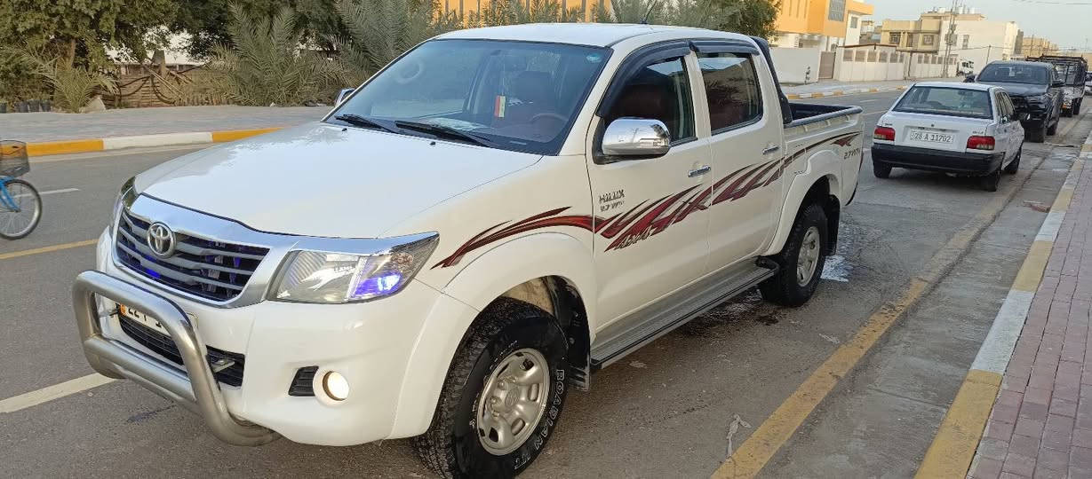 تويوتا 2014 كير عادي رقم اربيل الجديد ماشيه 205 السياره مكفوله لا صبغ ولا تبديل فقط بيه فتح الجاملغ والبنيد فتح وليس تبديل مكفولة كير ومحرك وتبريد ثلج تخم تاير جديد
عارضه 190 وبيه مجال 
***********

تويوتا 2014 كير عادي رقم اربيل الجديد ماشيه 205 السياره مكفوله لا صبغ ولا تبديل فقط بيه فتح الجاملغ والبنيد فتح وليس تبديل مكفولة كير ومحرك وتبريد ثلج تخم تاير جديد
