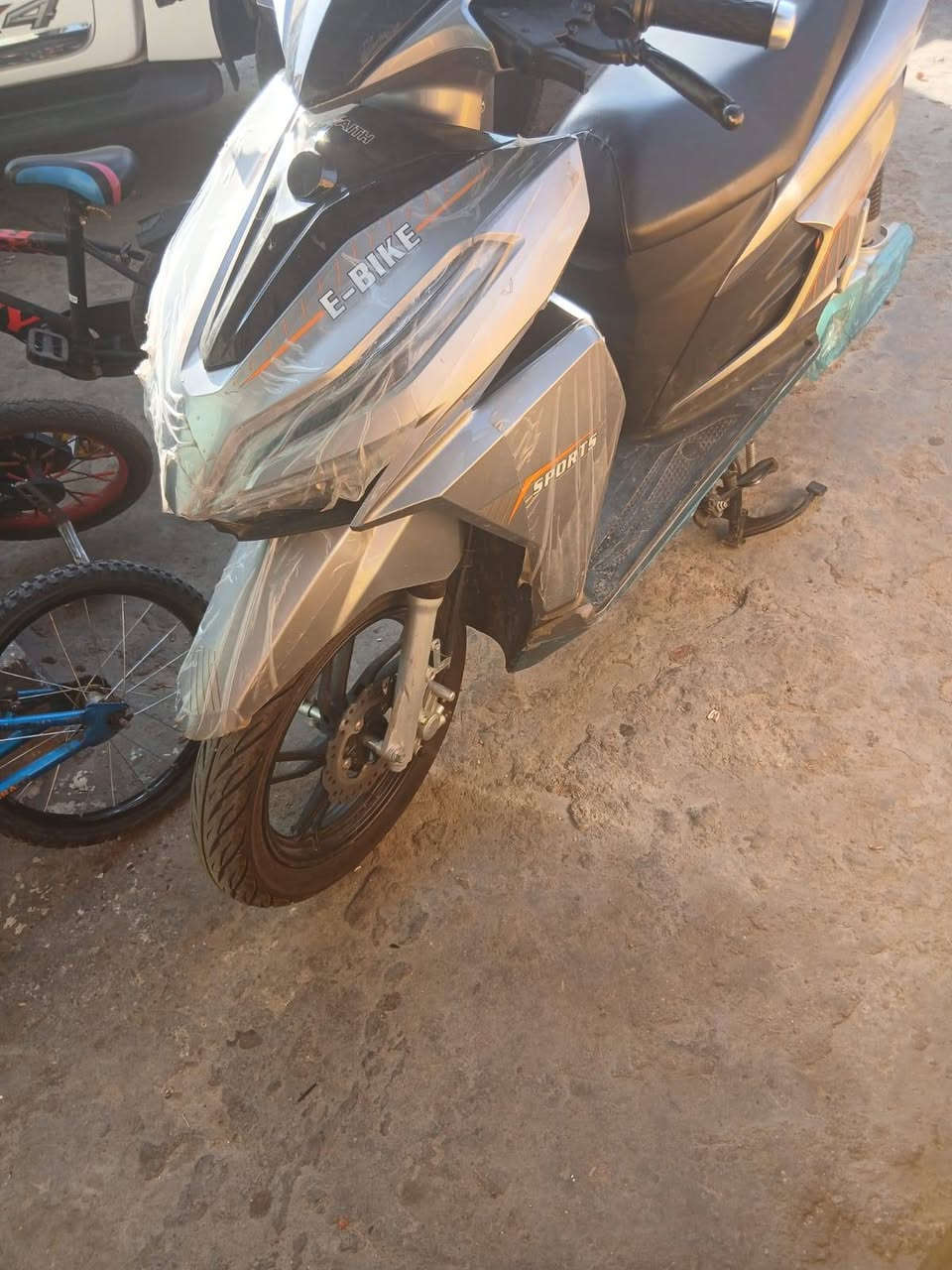 السلام عليكم عندي درجة شحن للبيع مكانك بغداد حي العامل بطارية جدبد السعر 675 مجال شراي تصل رقم ***********

