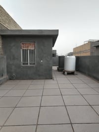 بيت • خلف نون والقلم • ١٢٥م