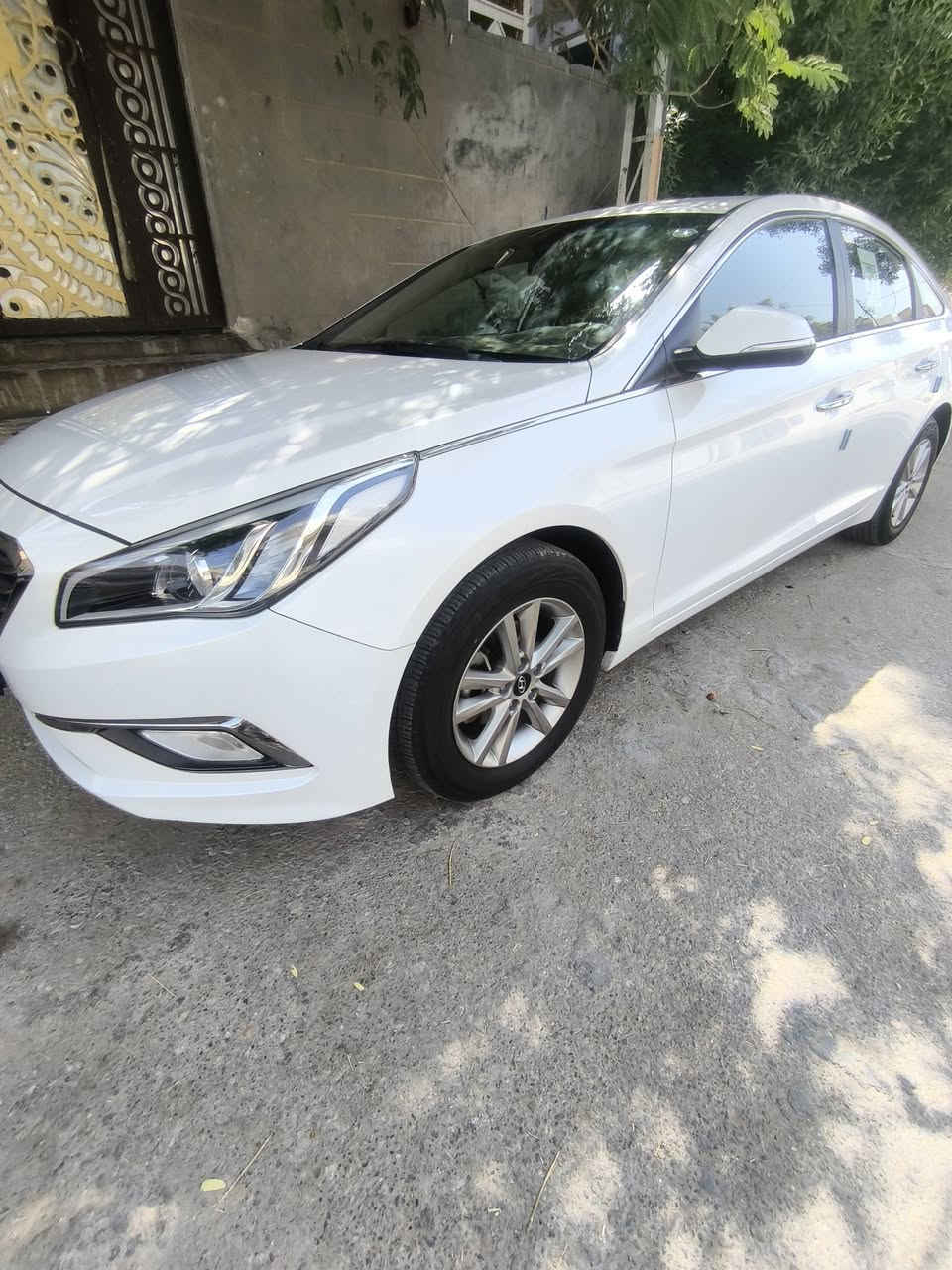 سلام عليكم 
سوناتا ٢٠١٧وارد كوري 
محرك ٢٠٠٠دوش مكفول شرط ع وضع شركه 
لسياره كفاله عامه من كلشي حتئ من لشخوط 
لابارد ولافتح ولاتبديل ولاشخوط ولارصعات ولازلغ 
ماشيه ٥١الف حقيقي وين معجبك افحص 
لسياره كلش جديده 
فول مواصفات عده لبانوراما 
كشن جلد كشن سائق كهرباء
كشنات تدفئه 
ستيرن هيتر 
مري شفط 
حساسات
شاشه وكامره 
بصمه تشغيل وبصمه دخول 
شاشه اعطال 
بعد هوايه بيها موصفات سياره سنويه وهزه وفحص كله جديد ب اسمي تريد وكاله وتحويل ماكو مشكله 
مكاني واسط عزيزيه 
لسعر ١٤٨وبي مجال بسيط 
*********** رقم بي واتساب باقي تفاصيل اتصل أو راسلني

