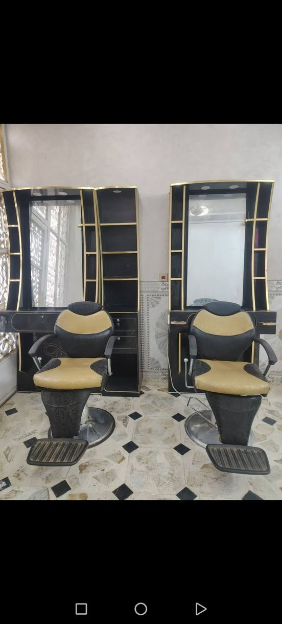 أدوات حلاقة • نظيفة • جادين
