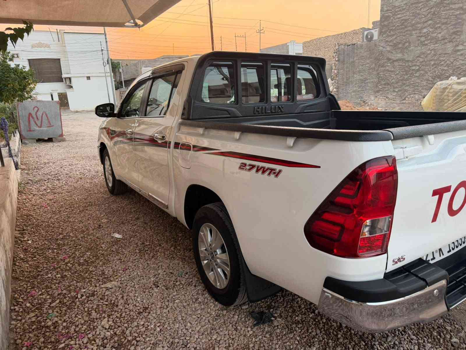 سلام عليكم بيكب تويوتا ٢٠٢٥ ساز كفاله عام ماشيه ٢١ ألف فول مواصفات سعر ٢٩٥ مكان سياره رمادي       *********** اني مكلف بل نشر
