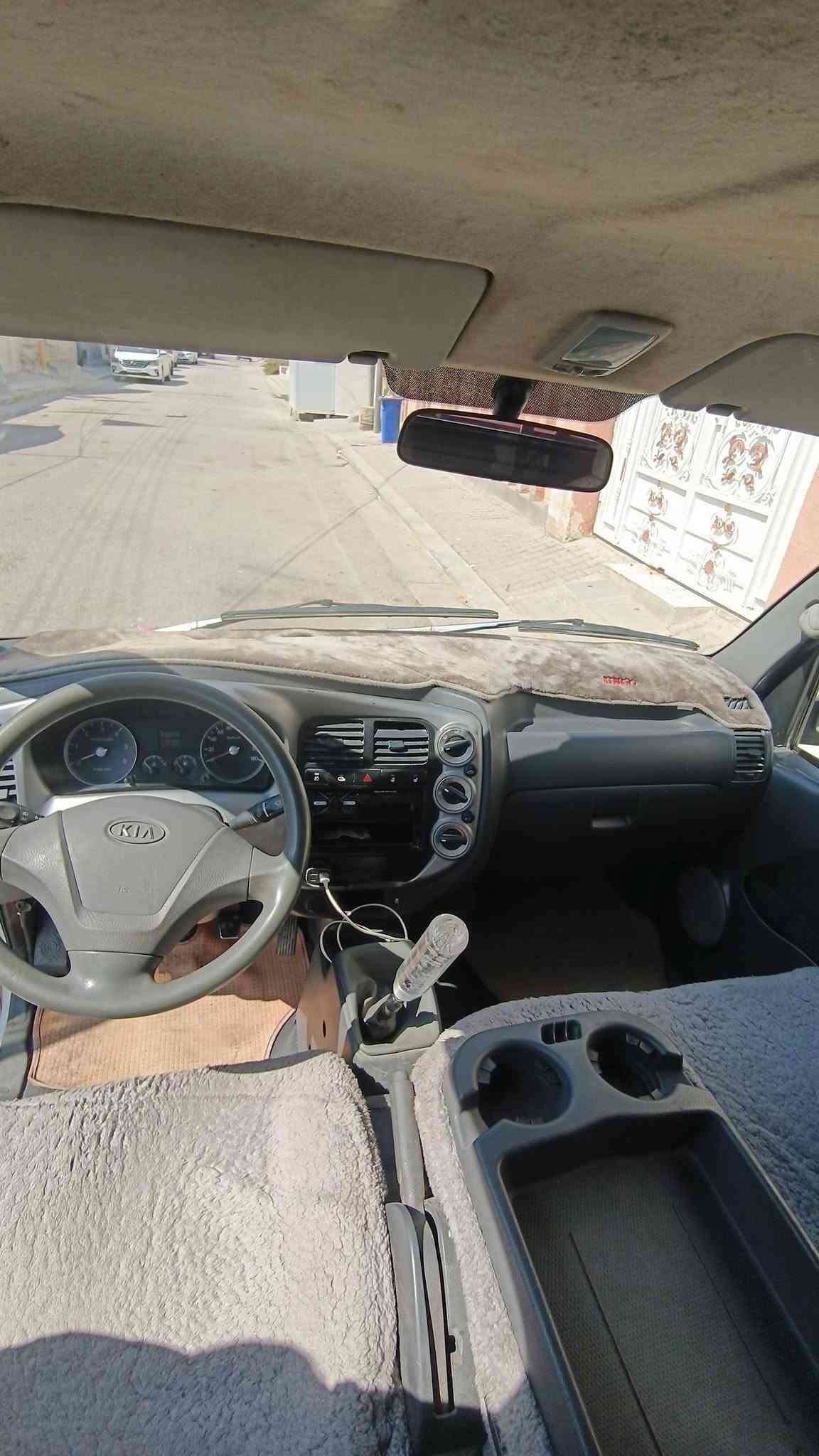 سلام عليكم كيا فحل للبيع مديل 2011 مبدله قماره فقط ولباقي كله مكفول شاصي مكينه كير حداديه تخم تاير كهربايات كلهه مكفولات مكان نجف رقم الهاتف ***********
